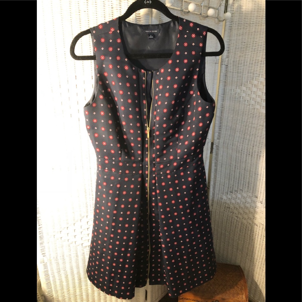Tommy hillfiger dress great condition verry pretty